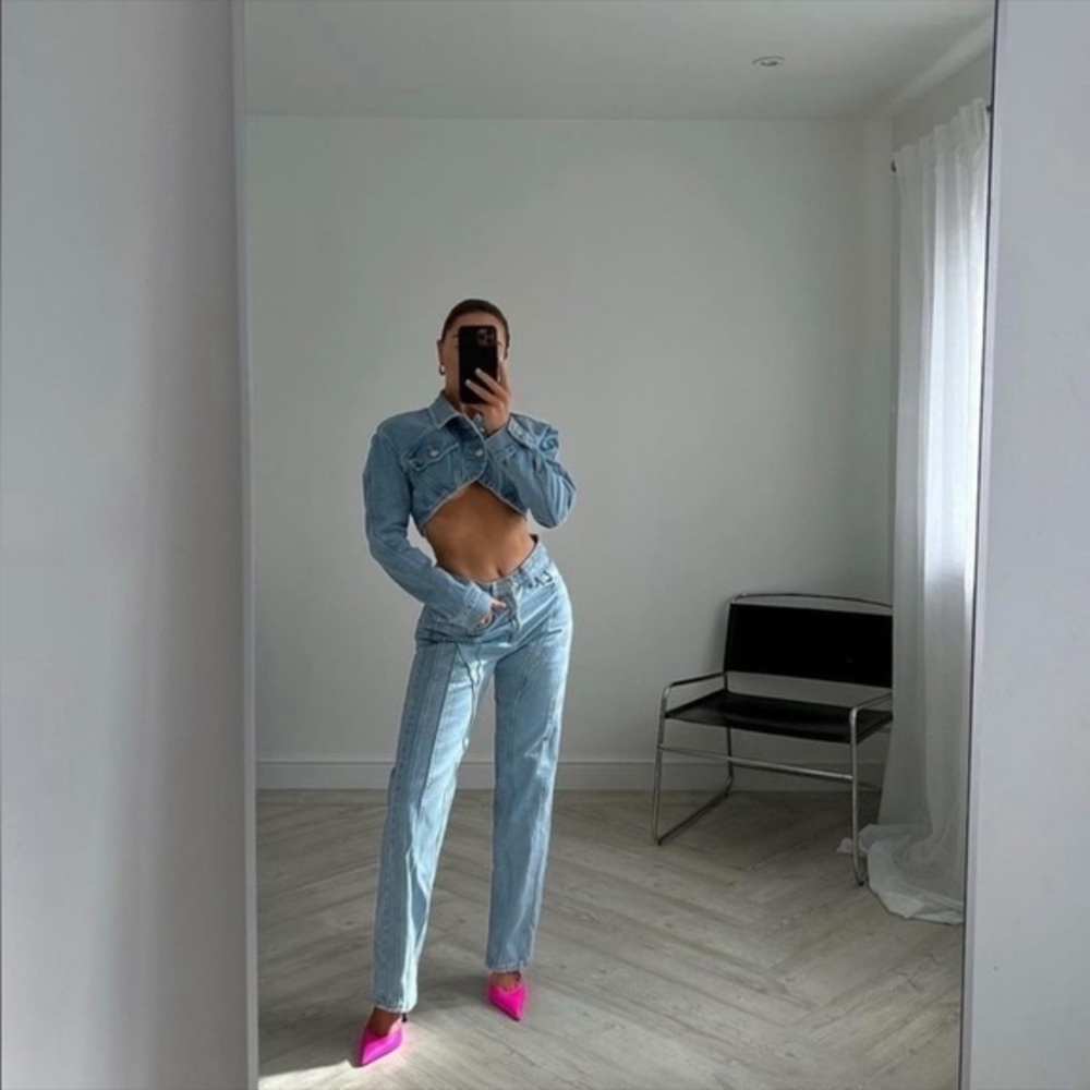 BLOGGERS FAVOURITE Zara Blue Denim Straight Leg Jeans with Seams